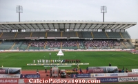 Gli highlights di Padova-Crotone 2-1