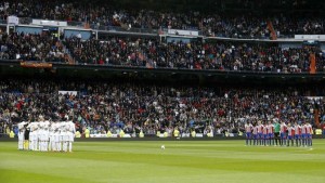 Real Madrid e Sporting Gijon minuto di silenzio per Morosini