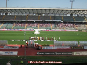 Padova - Reggina squadre in campo